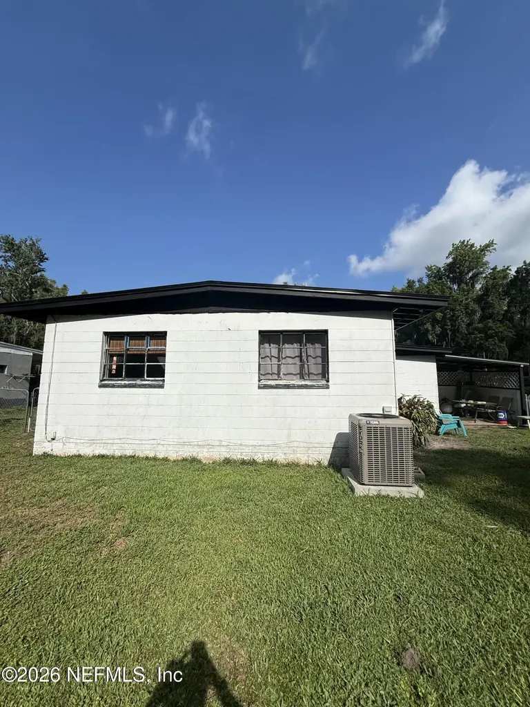 2917 Parr Court E Jacksonville FL 32216