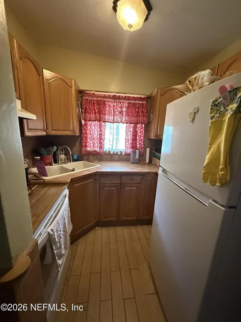2917 Parr Court E Jacksonville FL 32216