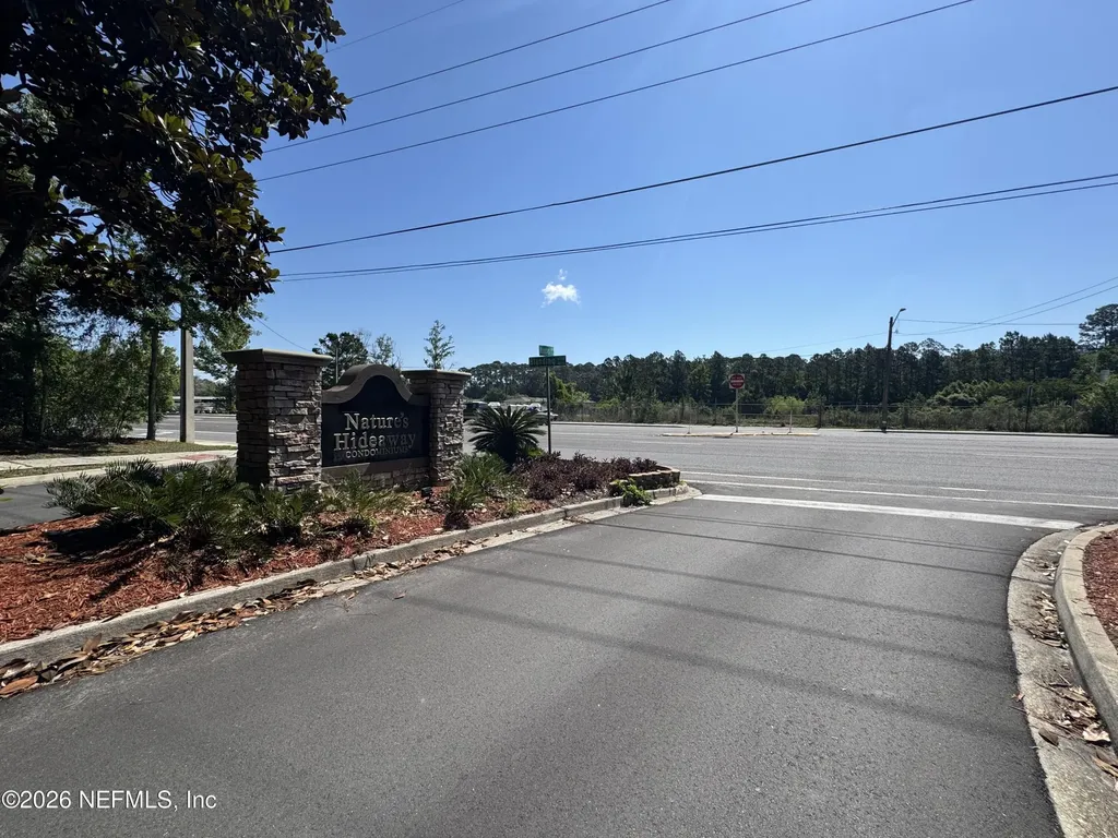 6063 Maggies Circle Jacksonville FL 32244