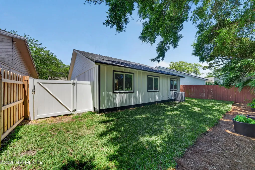 2179 Fairway Villas Lane S Atlantic Beach FL 32233