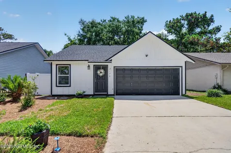 2179 Fairway Villas Lane S Atlantic Beach FL 32233