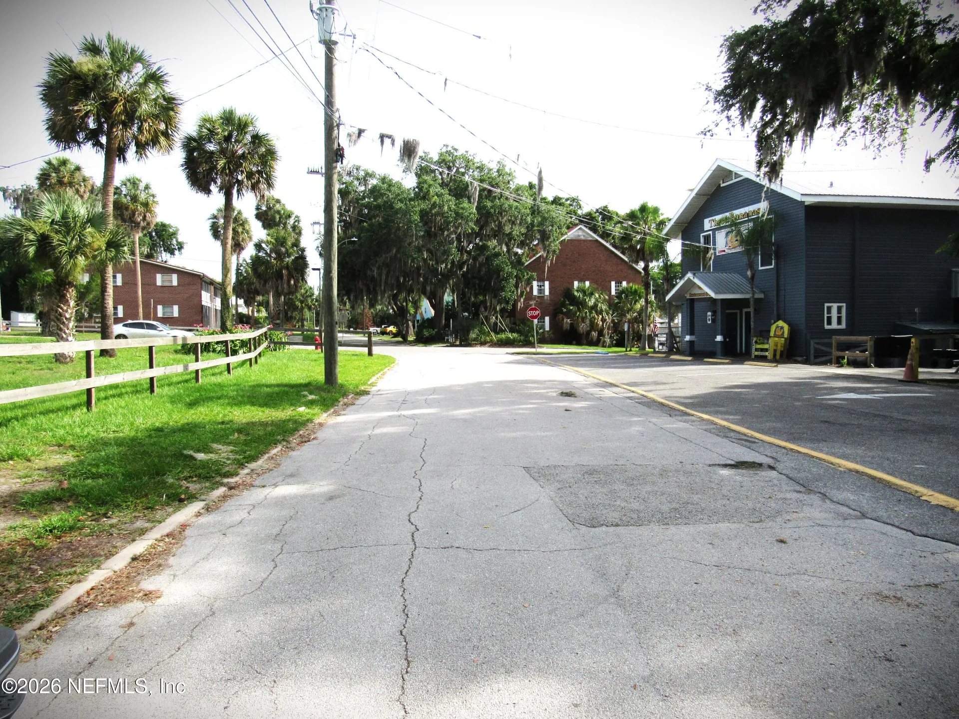 14 S Lake Street Crescent City FL 32112