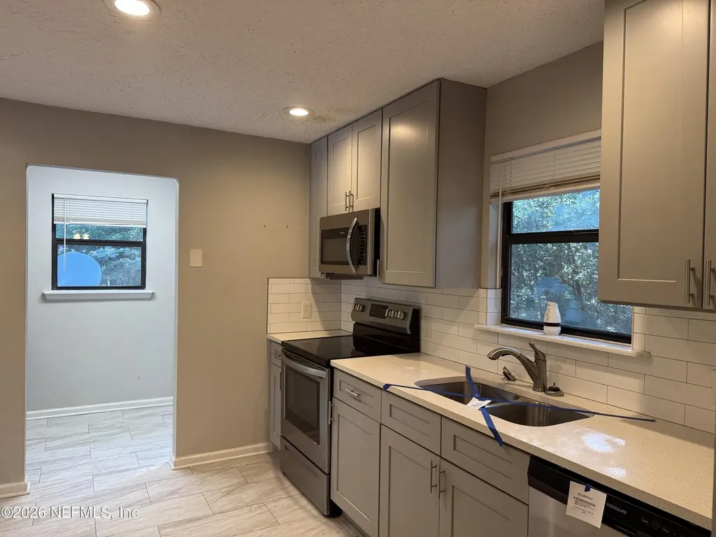 22979 NE County Road 200b Lawtey FL 32058