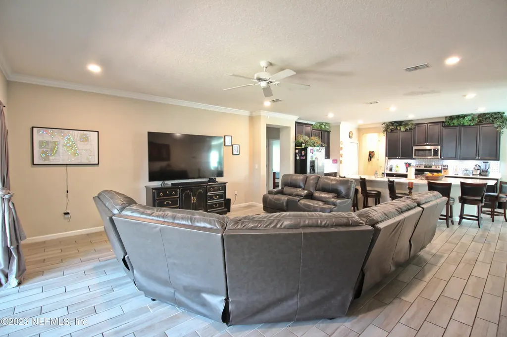 7026 Longleaf Branch Drive Jacksonville FL 32222