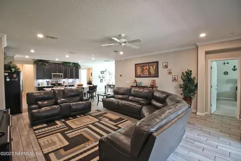 7026 Longleaf Branch Drive Jacksonville FL 32222
