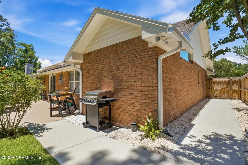7388 Secret Woods Drive Jacksonville FL 32216