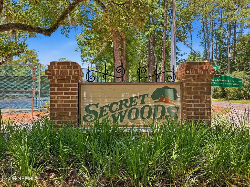 7388 Secret Woods Drive Jacksonville FL 32216