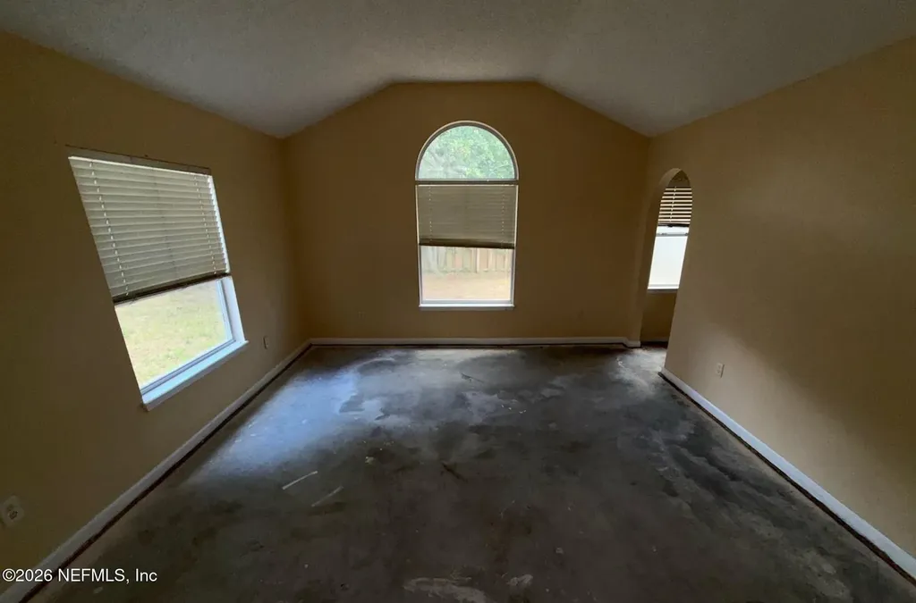 1223 Homard Boulevard E Jacksonville FL 32225