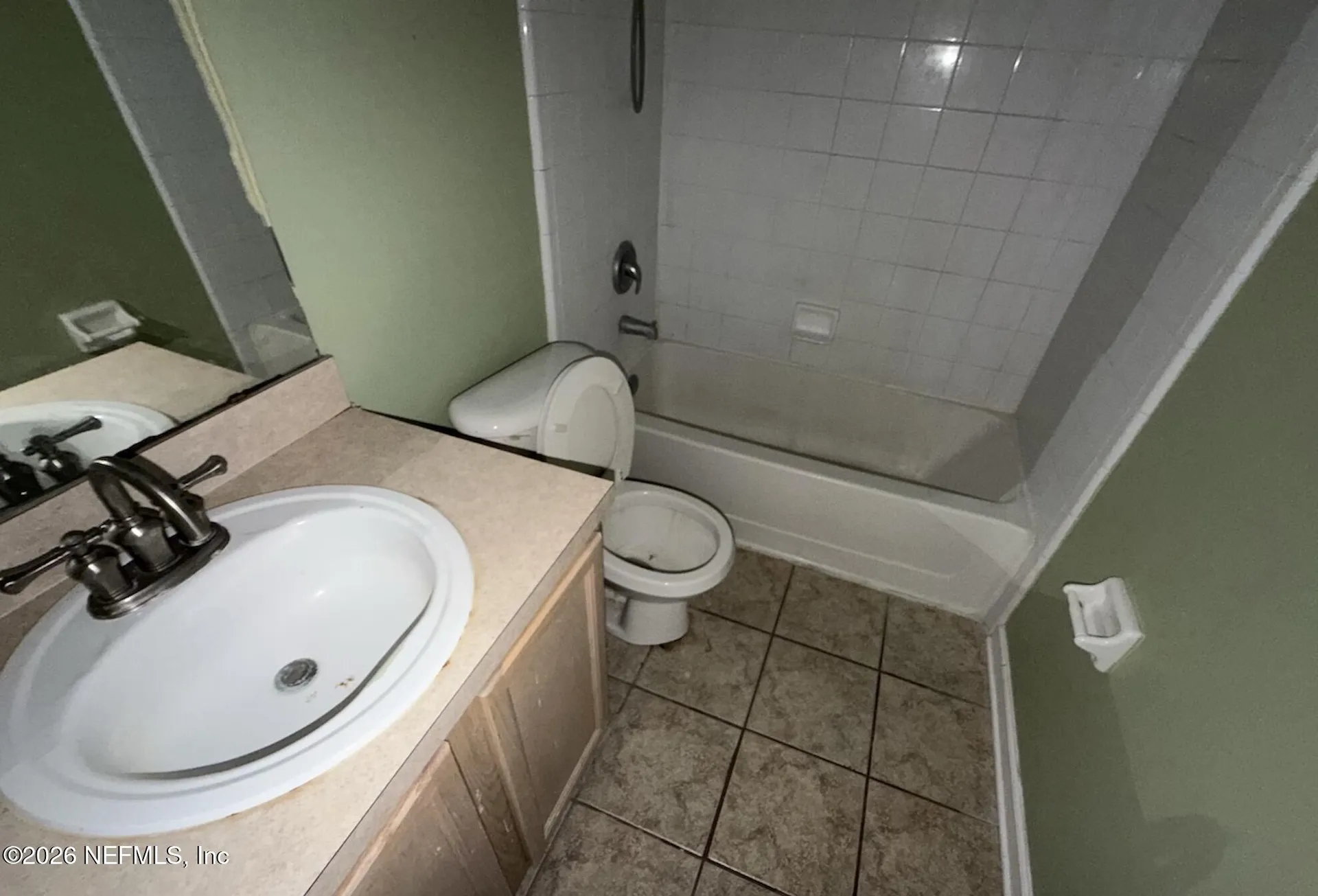 1223 Homard Boulevard E Jacksonville FL 32225