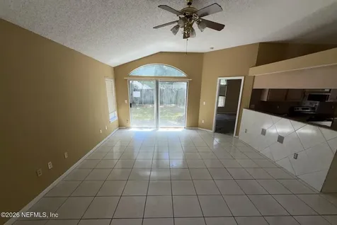 1223 Homard Boulevard E Jacksonville FL 32225