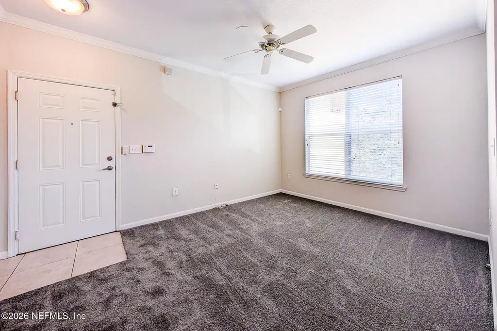 8539 Gate Parkway W Jacksonville FL 32216