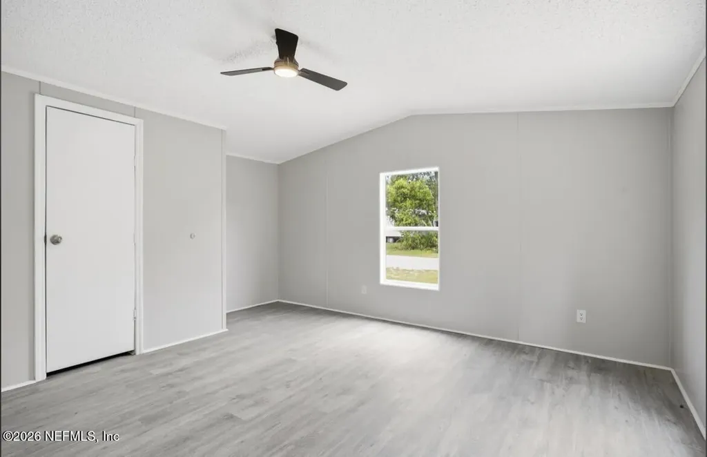 8427 Mc Glothlin Street Jacksonville FL 32210