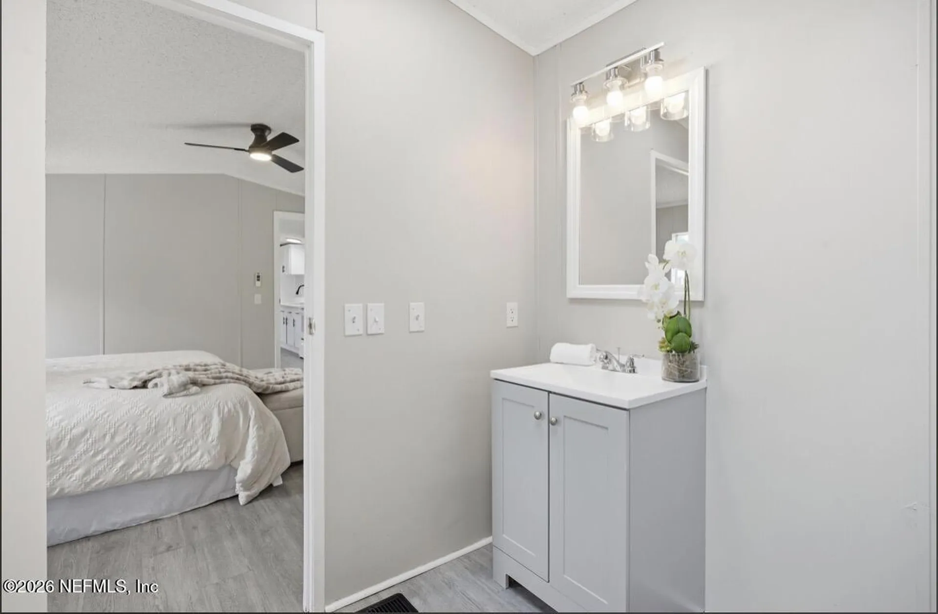 8427 Mc Glothlin Street Jacksonville FL 32210