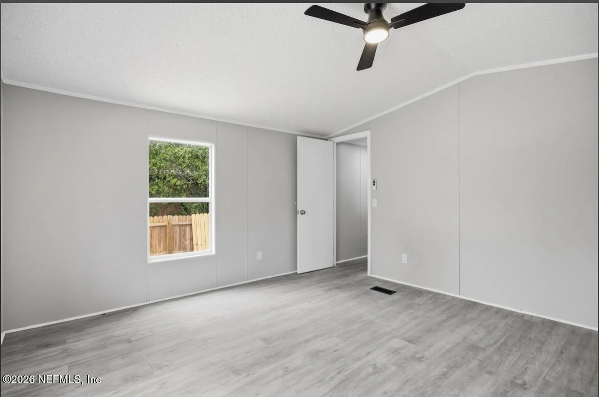 8427 Mc Glothlin Street Jacksonville FL 32210