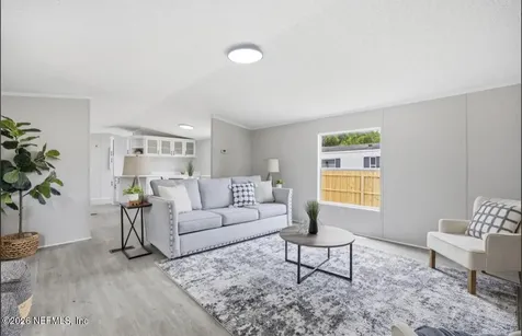 8427 Mcglothlin Street Jacksonville FL 32210