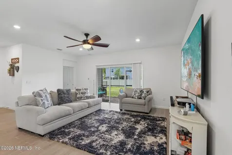 2841 Hammock Dale Court Green Cove Springs FL 32043