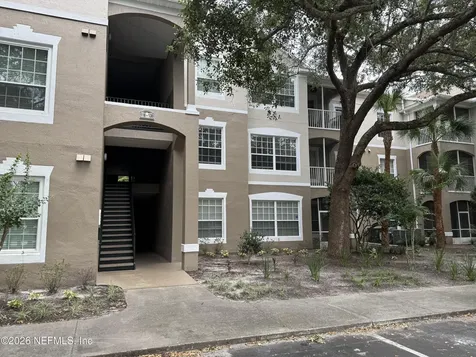 10550 Baymeadows Road Jacksonville FL 32256