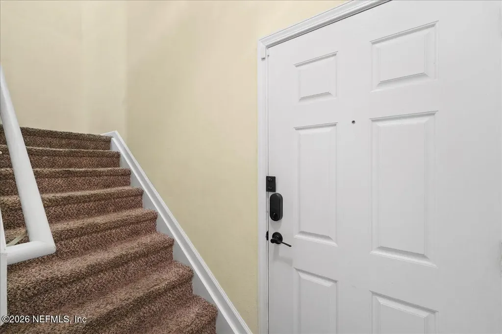 7068 Deer Lodge Circle Jacksonville FL 32256