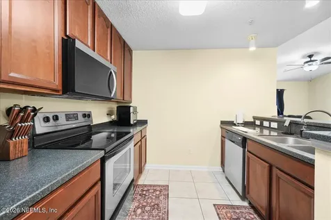 7068 Deer Lodge Circle Jacksonville FL 32256