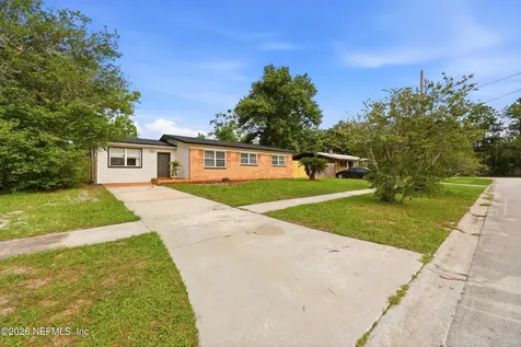 5020 Bilken Drive E Jacksonville FL 32210