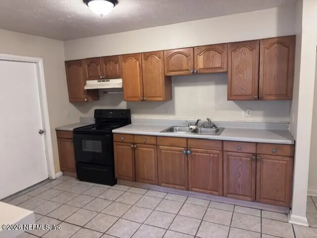 826 Amberjack Lane Atlantic Beach FL 32233