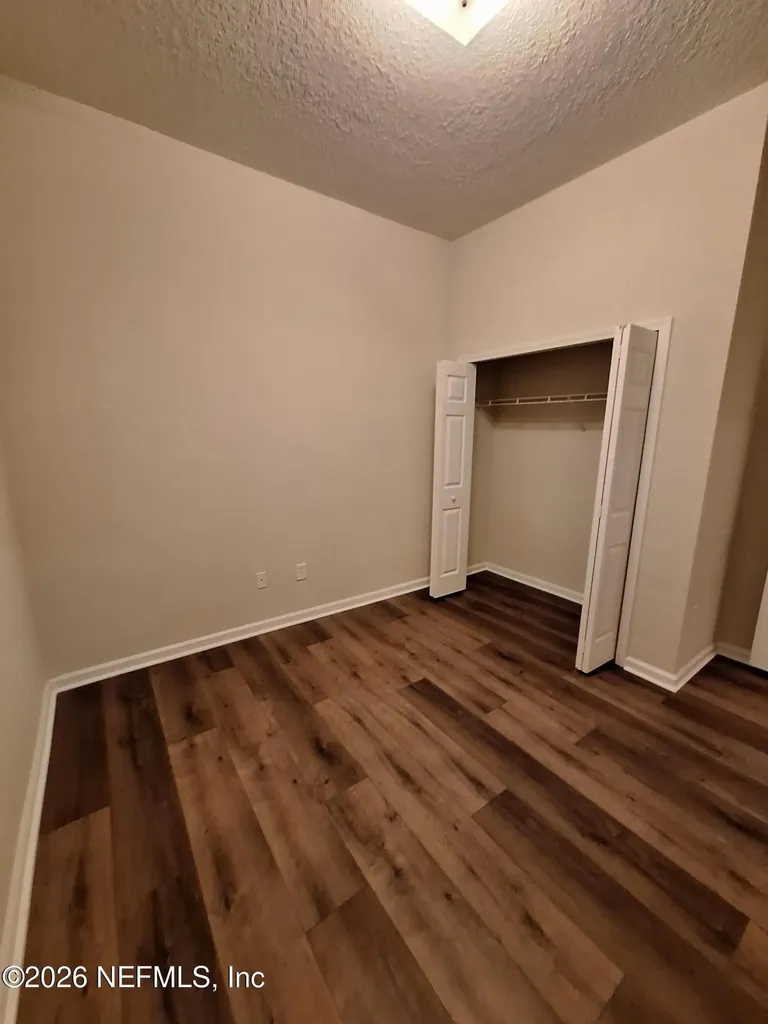 7032 Deer Lodge Circle Jacksonville FL 32256