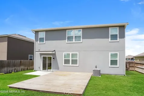 2090 Pebble Point Drive Green Cove Springs FL 32043