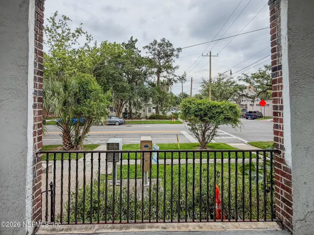 2359 Oak Street Jacksonville FL 32204