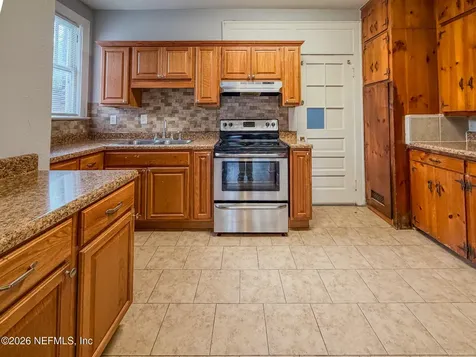 2359 Oak Street Jacksonville FL 32204
