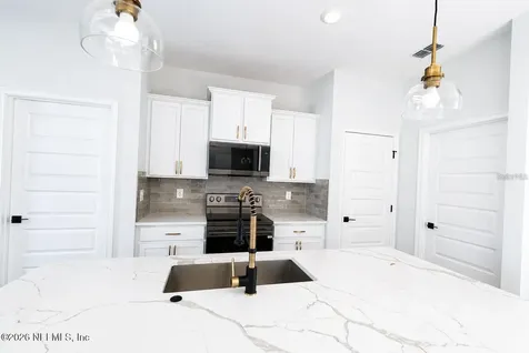 14 Renshaw Drive Palm Coast FL 32164