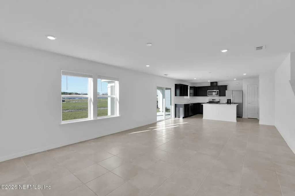 7093 Sandperch Street Jacksonville FL 32244