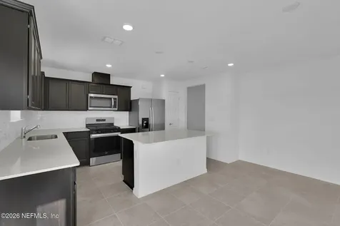 7093 Sandperch Street Jacksonville FL 32244