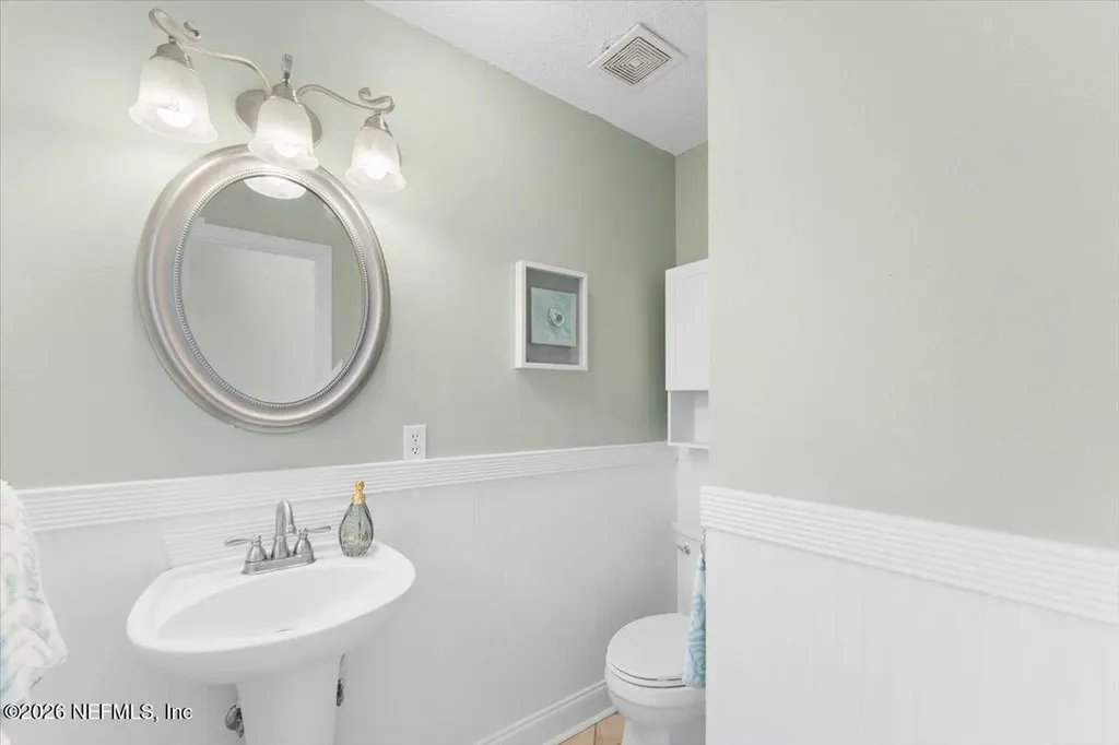 320 Village Drive St. Augustine FL 32084