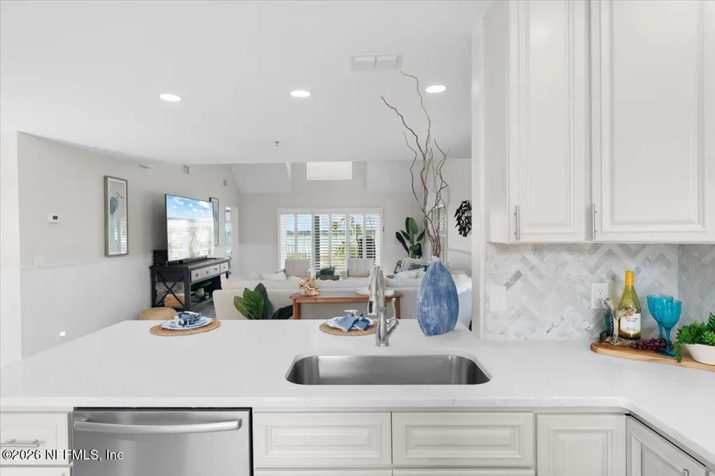 320 Village Drive St. Augustine FL 32084