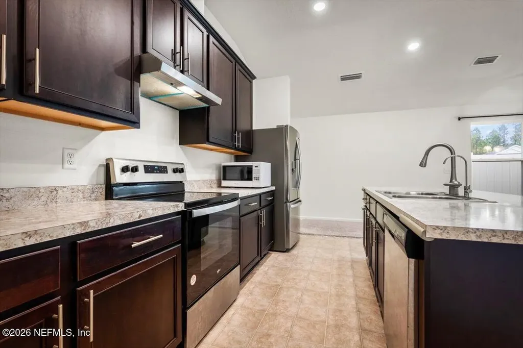 8123 Barley Way Jacksonville FL 32222