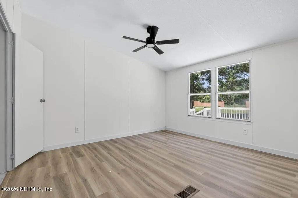 10715 Weatherby Avenue Hastings FL 32145