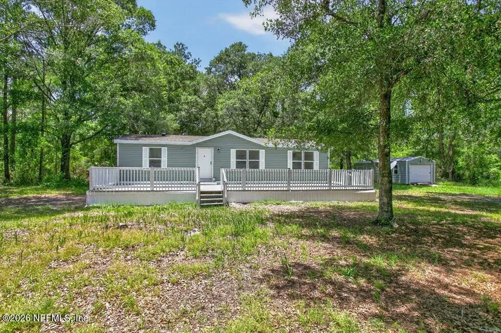 10715 Weatherby Avenue Hastings FL 32145