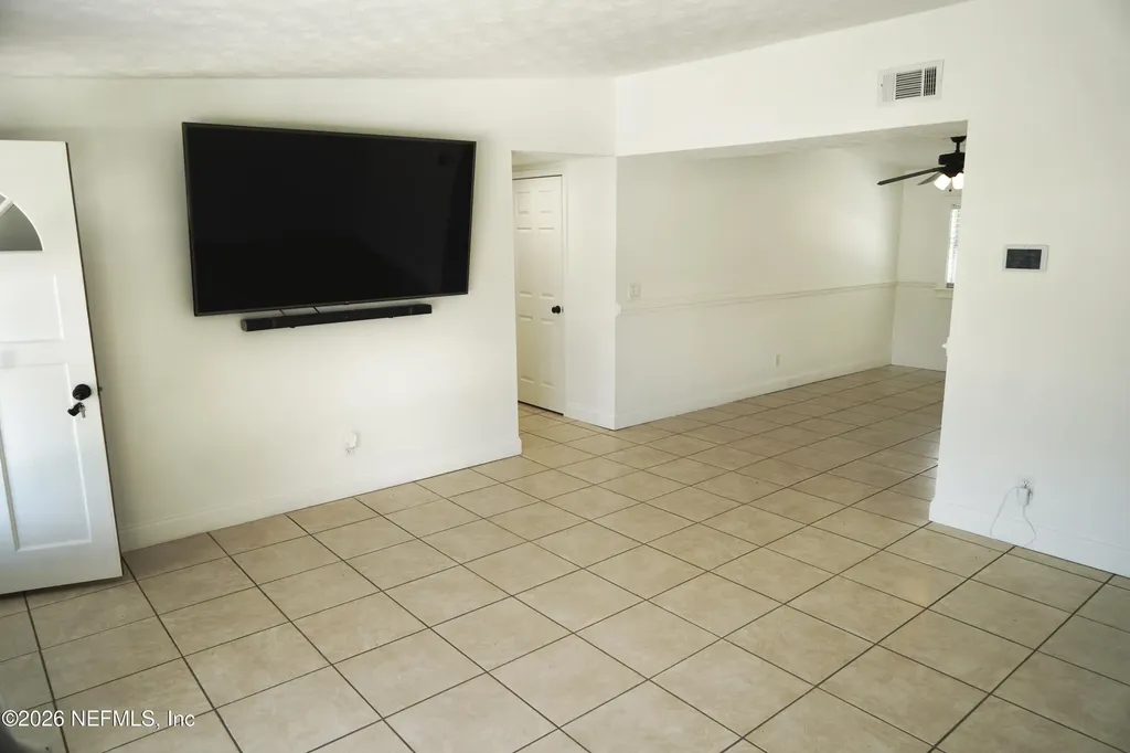 106 River Drive East Palatka FL 32131