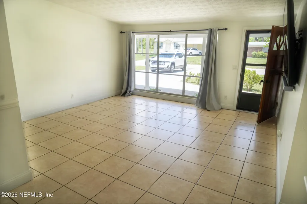 106 River Drive East Palatka FL 32131