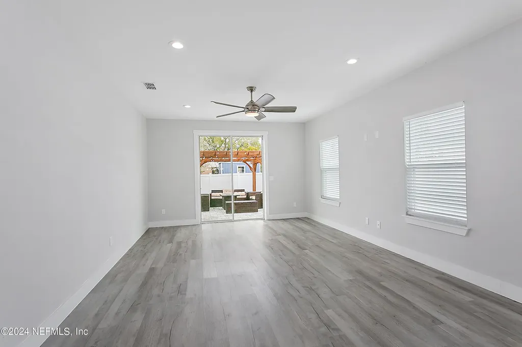 807 7th Avenue S Jacksonville Beach FL 32250