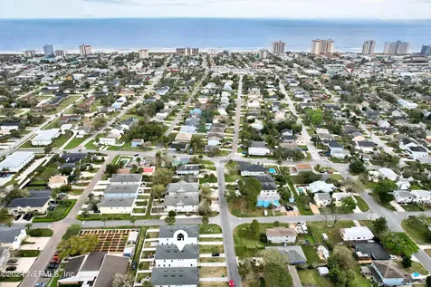 807 7th Avenue S Jacksonville Beach FL 32250