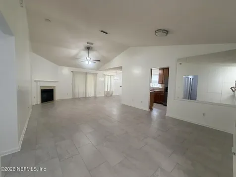6423 Crimson Leaf Lane Jacksonville FL 32244