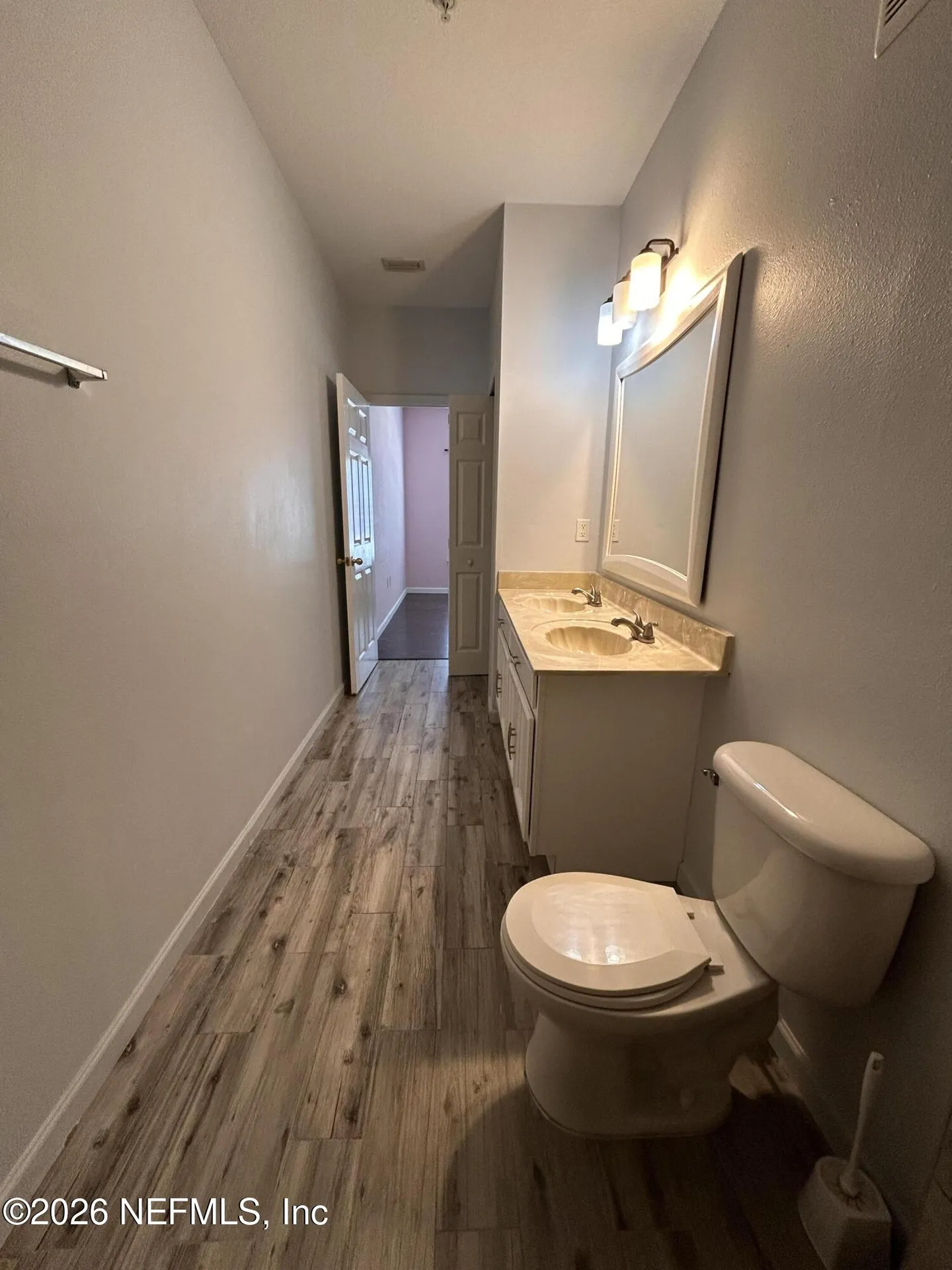 8215 Green Parrot Road Jacksonville FL 32256