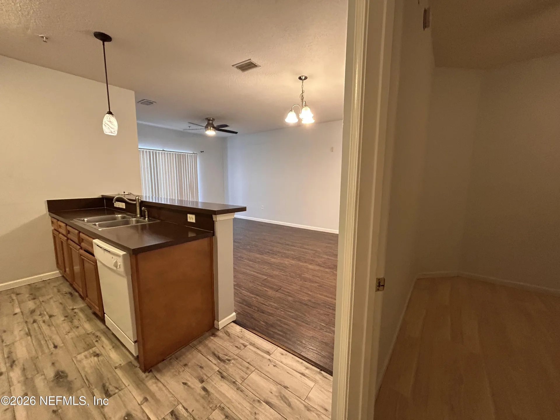 8215 Green Parrot Road Jacksonville FL 32256