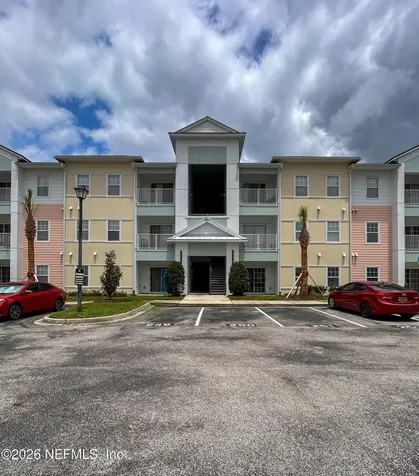 8215 Green Parrot Road Jacksonville FL 32256