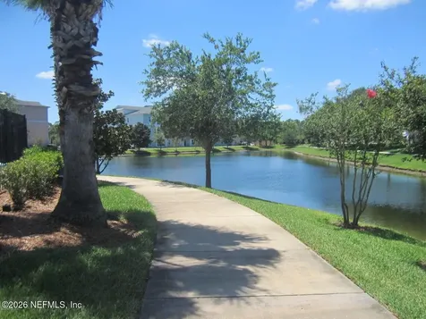 8215 Green Parrot Road Jacksonville FL 32256