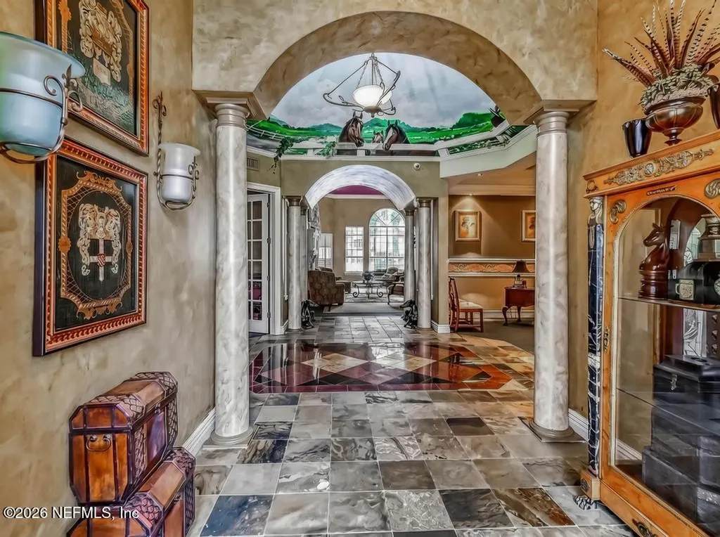 7800 Point Meadows Drive Jacksonville FL 32256