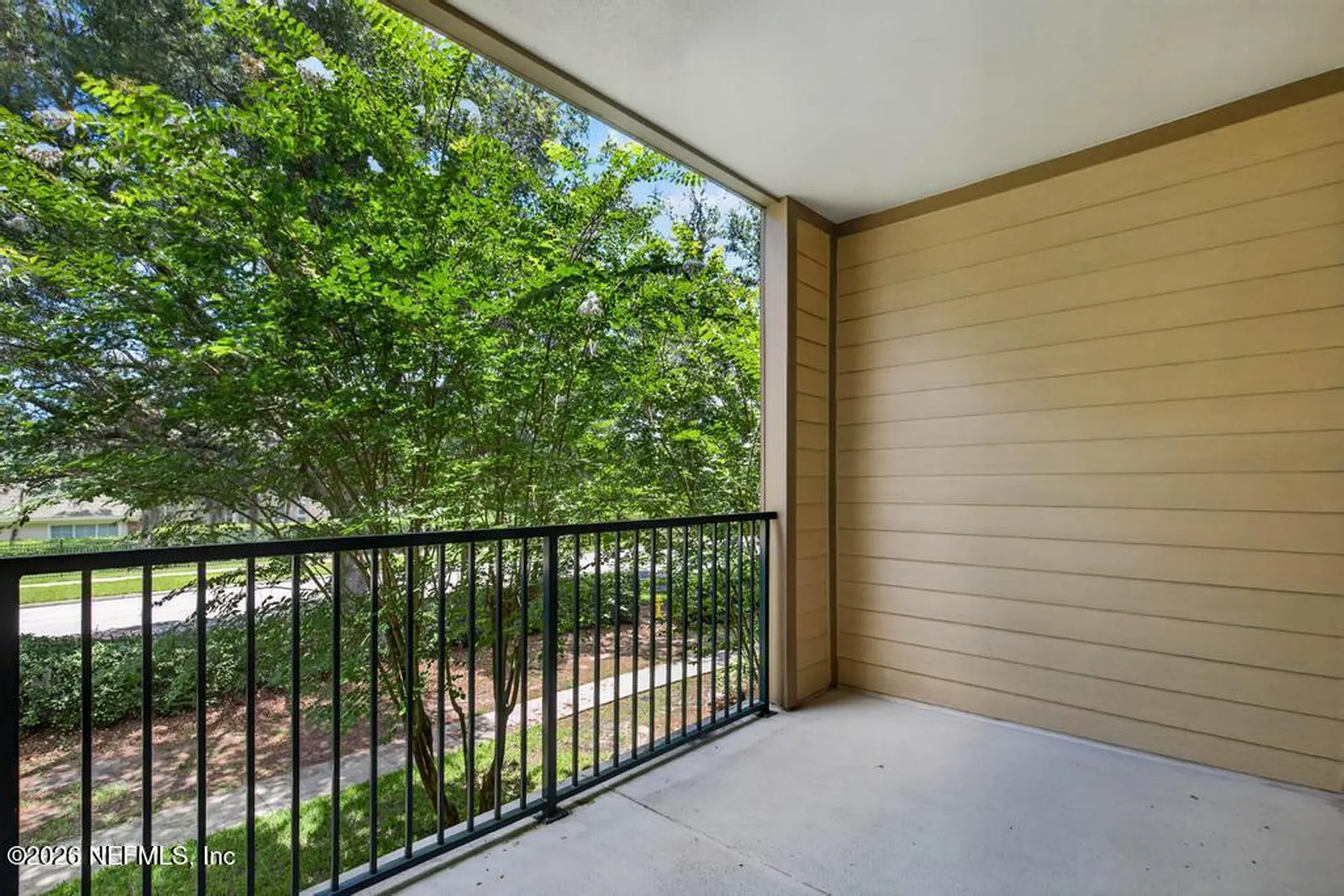7800 Point Meadows Drive Jacksonville FL 32256