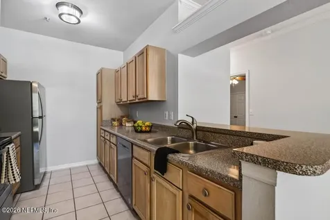 7800 Point Meadows Drive Jacksonville FL 32256