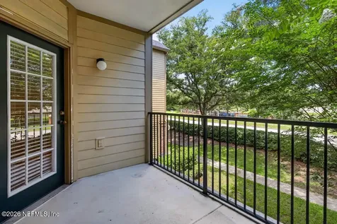 7800 Point Meadows Drive Jacksonville FL 32256